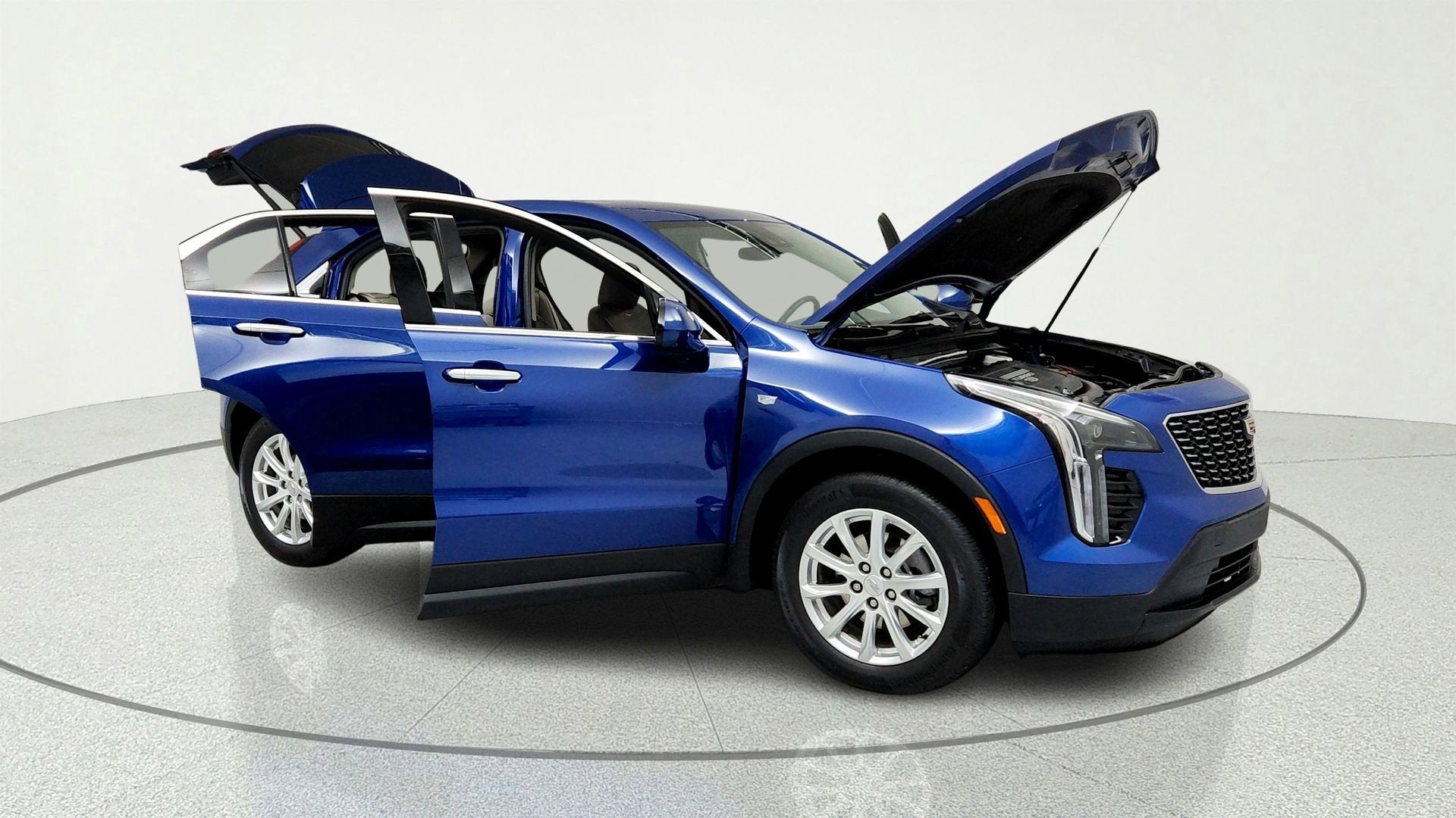 2023 Cadillac XT4 Luxury