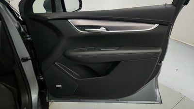 2024 Cadillac XT5 Luxury