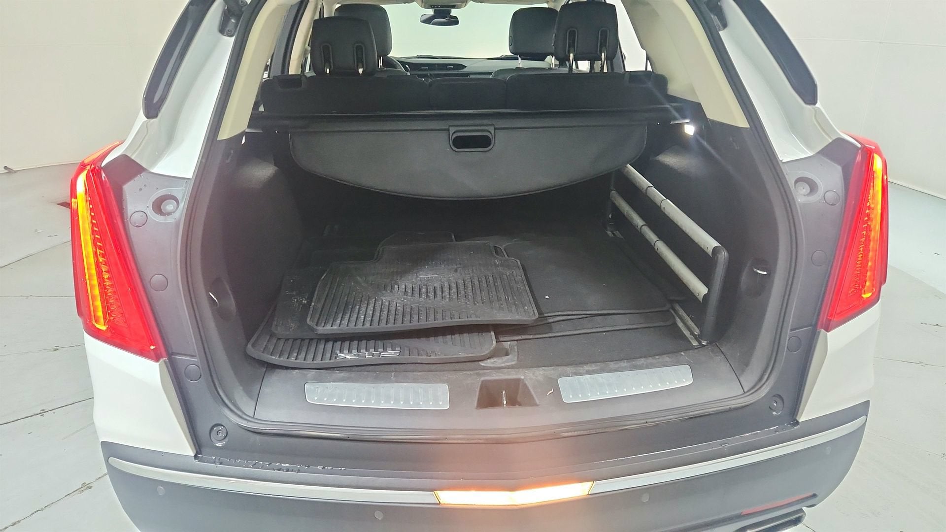 2017 Cadillac XT5 Luxury FWD