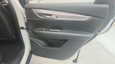 2017 Cadillac XT5 Luxury FWD