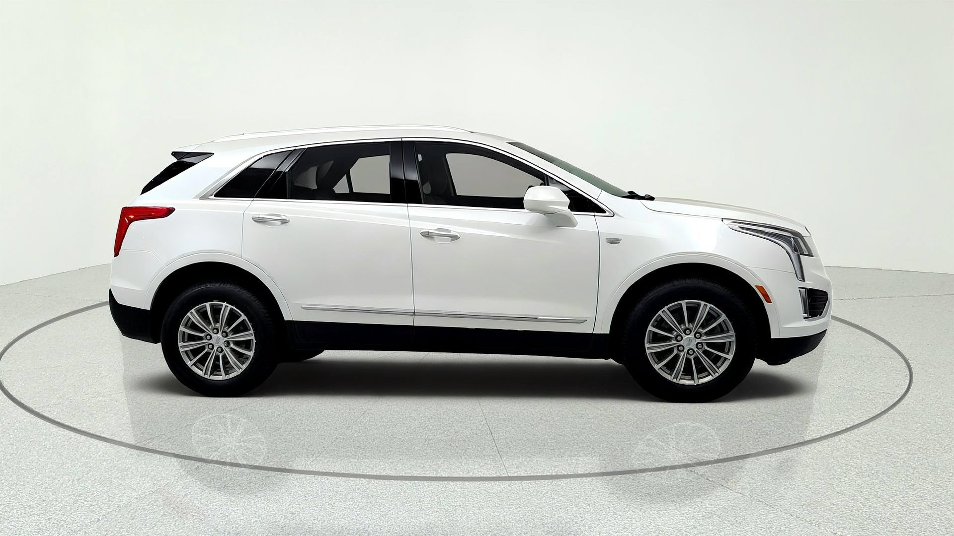 2017 Cadillac XT5 Luxury FWD