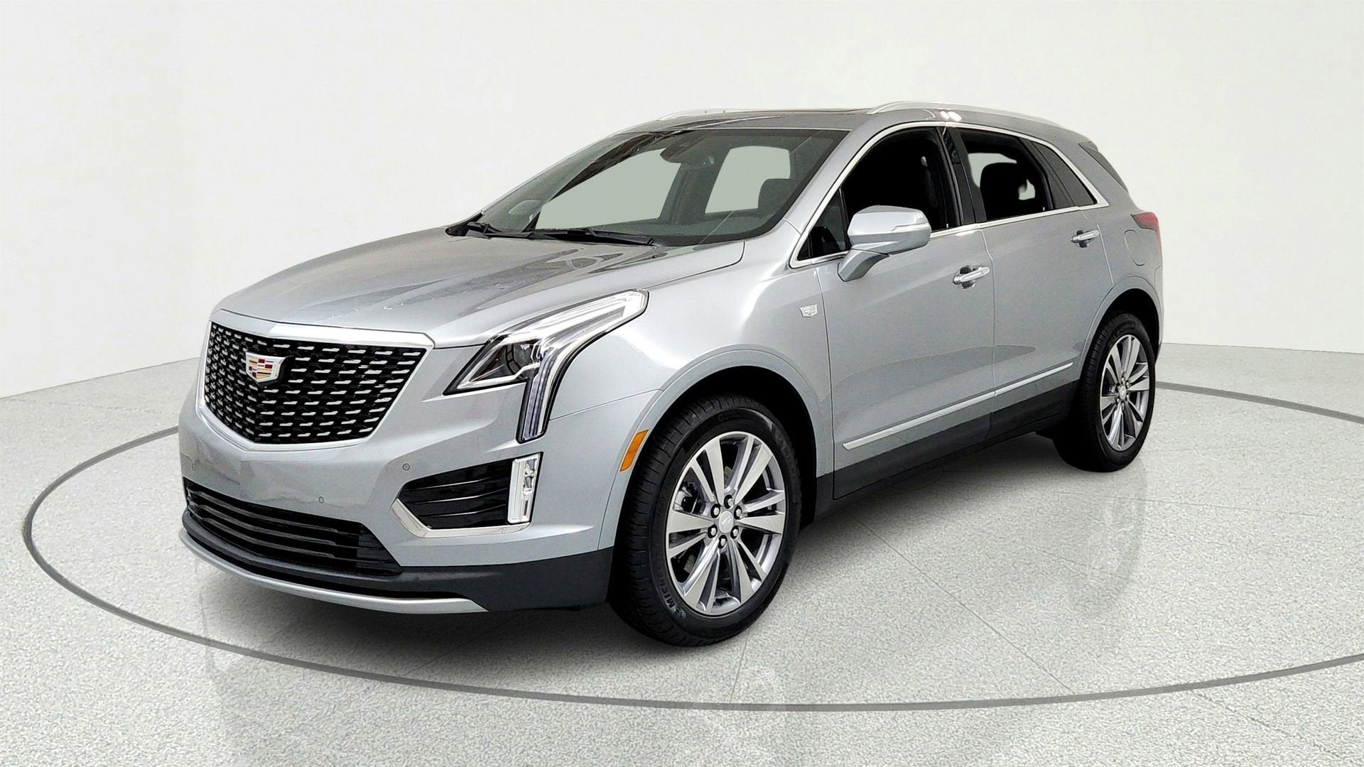 2025 Cadillac XT5 FWD Premium Luxury's photo