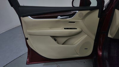 2018 Cadillac XT5 Luxury FWD