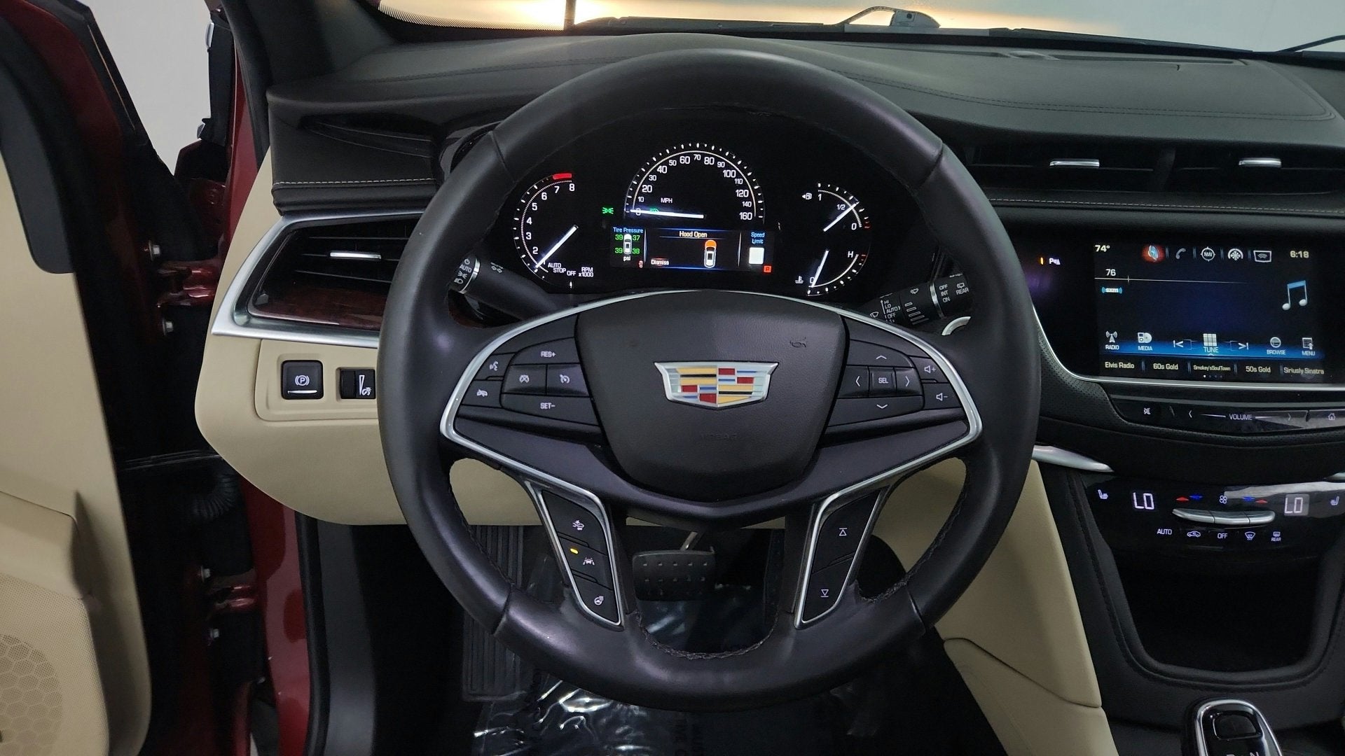 2018 Cadillac XT5 Luxury FWD