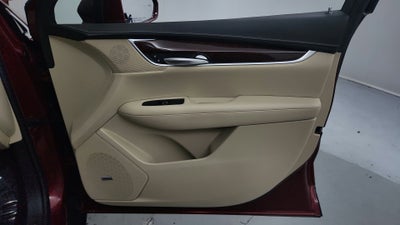 2018 Cadillac XT5 Luxury FWD