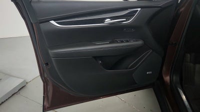 2022 Cadillac XT5 AWD Premium Luxury