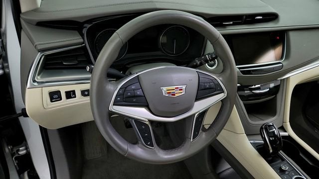 2020 Cadillac XT5 Premium Luxury AWD