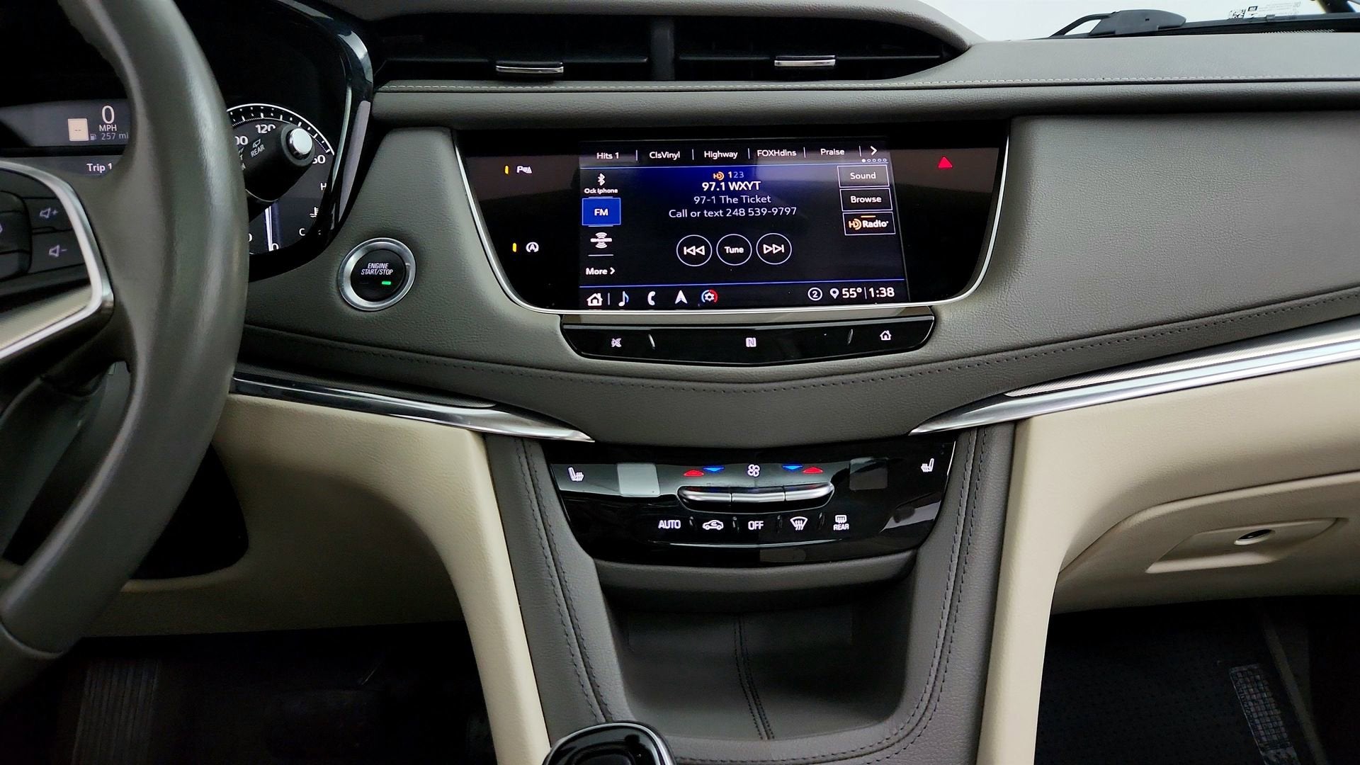 2020 Cadillac XT5 Premium Luxury AWD