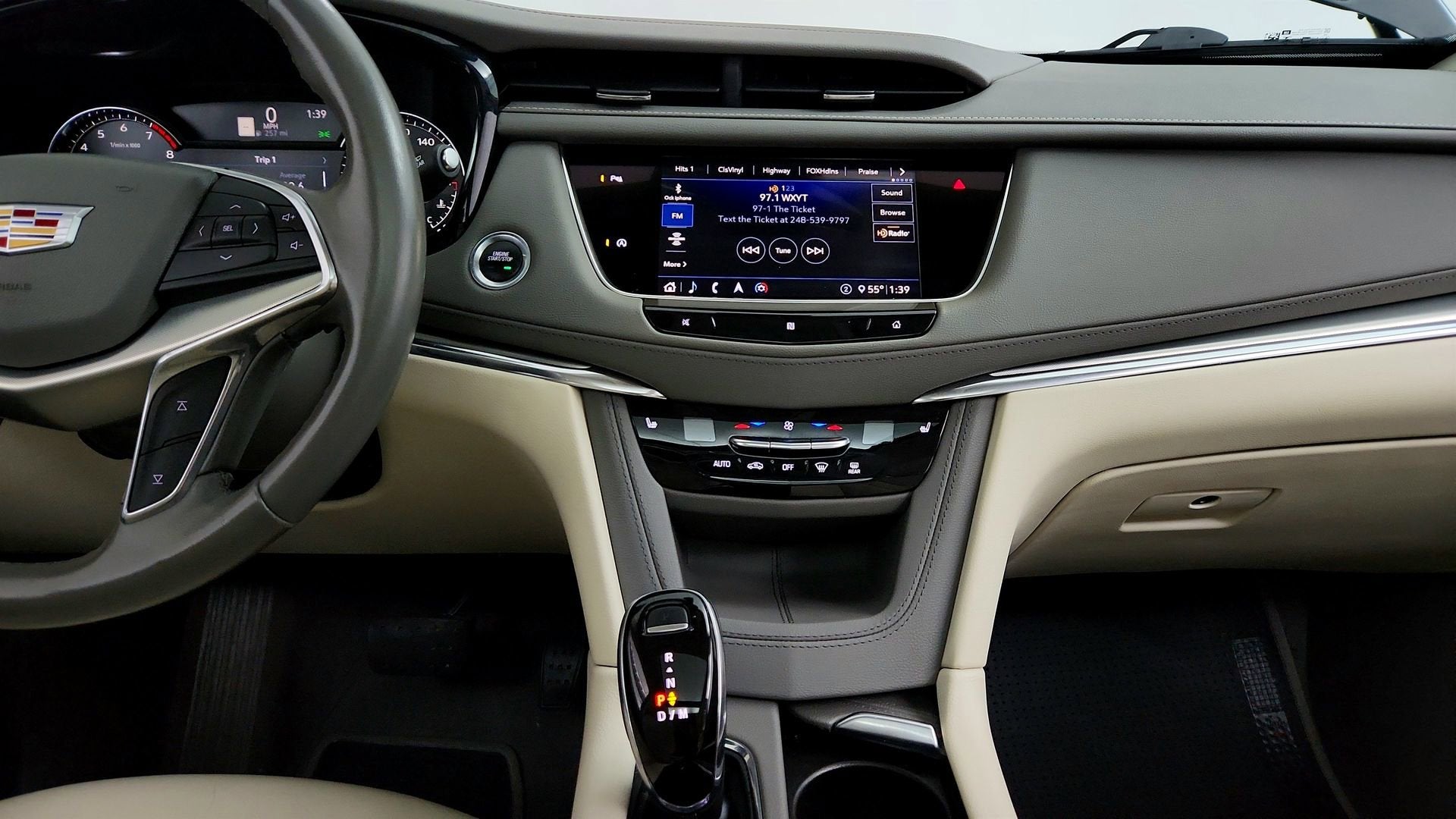 2020 Cadillac XT5 Premium Luxury AWD