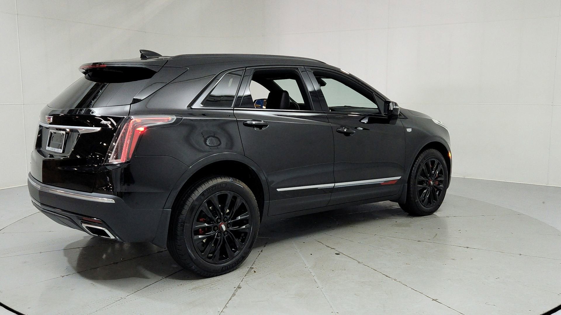 2024 Cadillac XT5 Sport