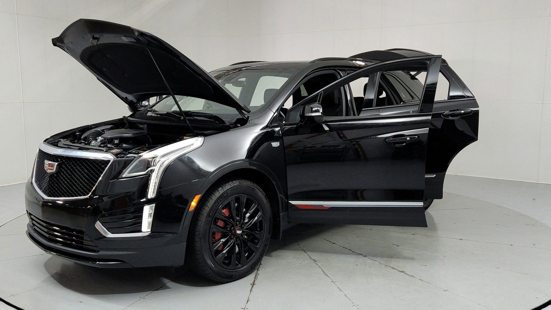 2024 Cadillac XT5 Sport
