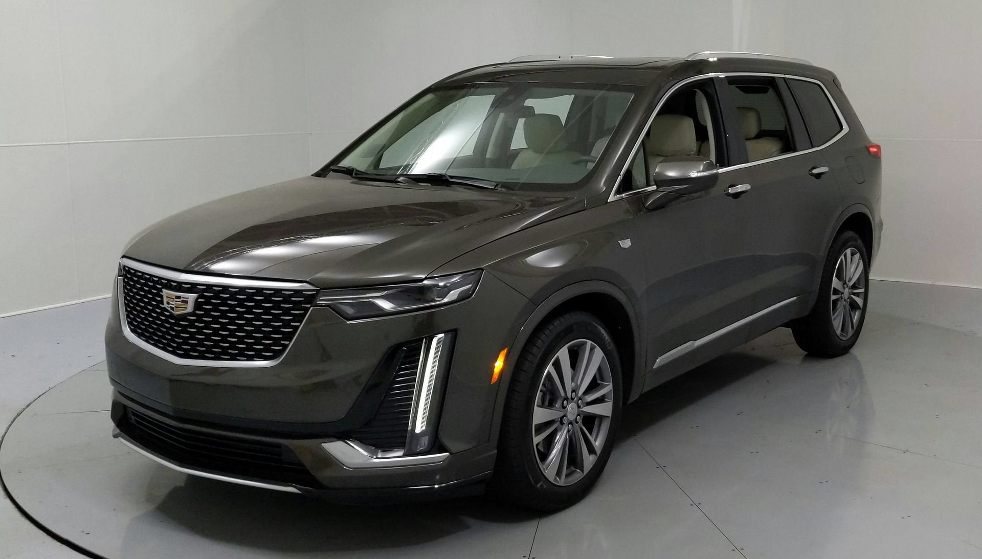 2020 Cadillac XT6 FWD Premium Luxury