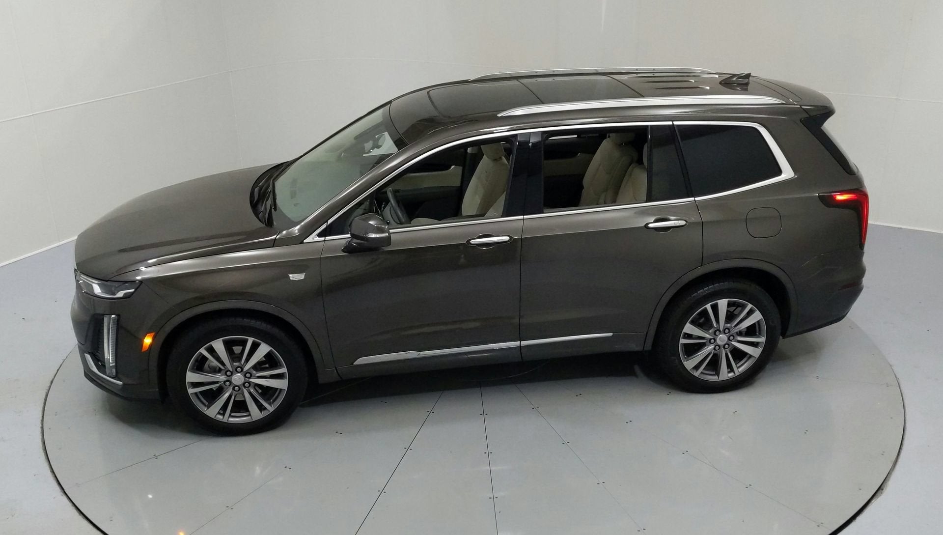 2020 Cadillac XT6 FWD Premium Luxury