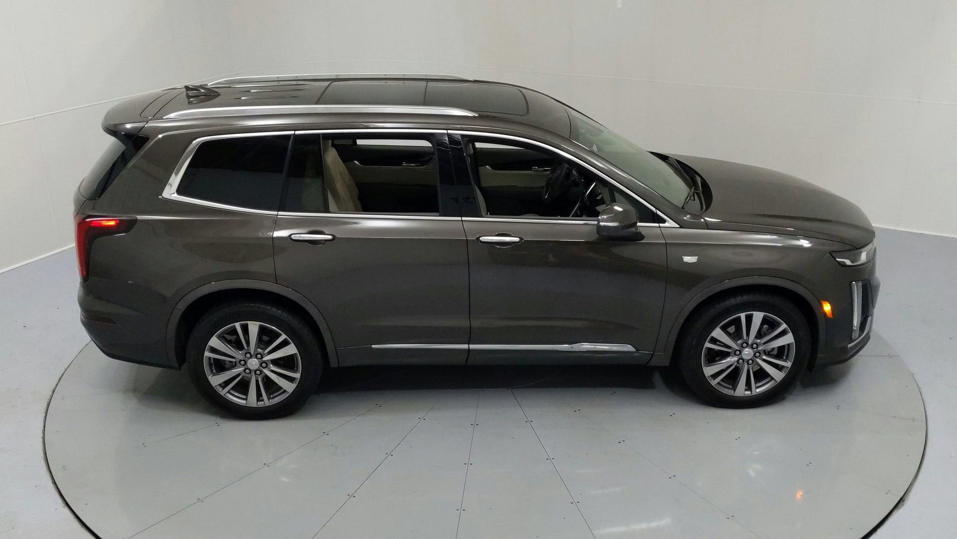 2020 Cadillac XT6 FWD Premium Luxury