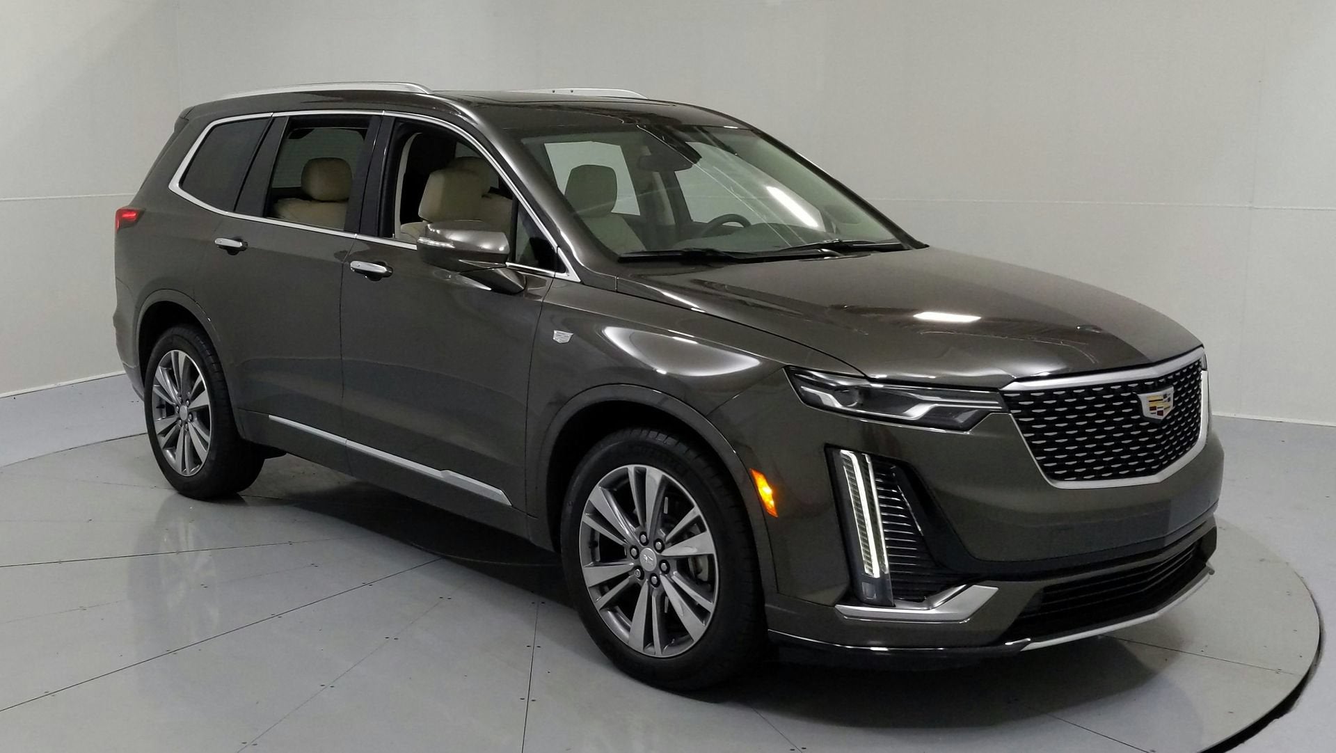 2020 Cadillac XT6 FWD Premium Luxury