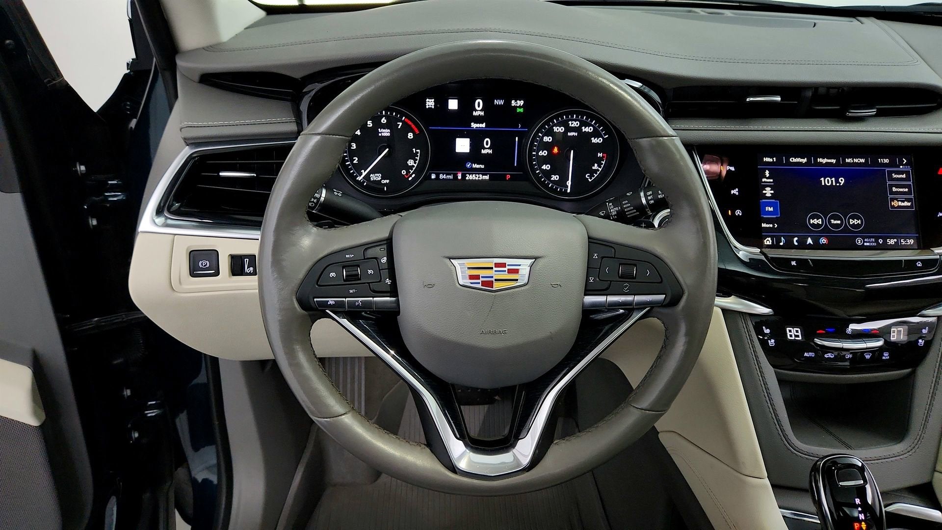 2024 Cadillac XT6 Premium Luxury