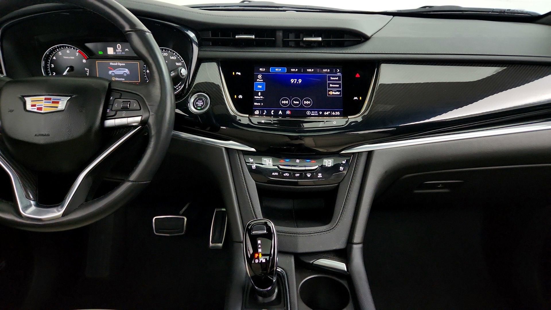 2024 Cadillac XT6 Sport