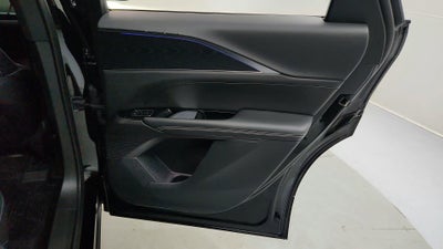 2025 Cadillac LYRIQ Luxury 1