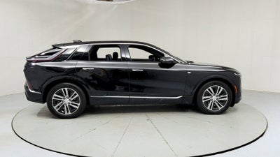 2025 Cadillac LYRIQ Luxury 1