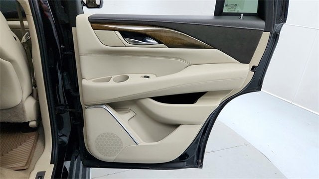 2020 Cadillac Escalade Luxury