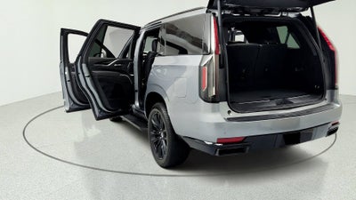 2023 Cadillac Escalade Sport
