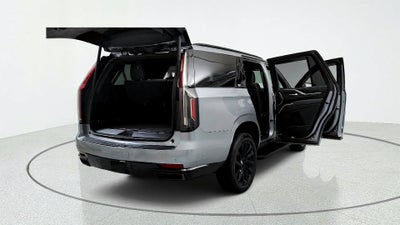 2024 Cadillac Escalade Sport