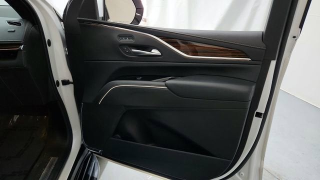 2021 Cadillac Escalade ESV Luxury