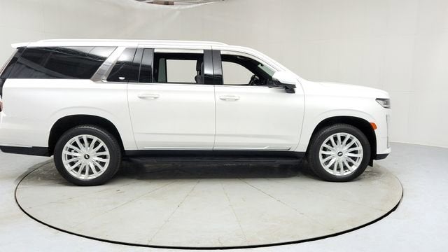 2021 Cadillac Escalade ESV Luxury