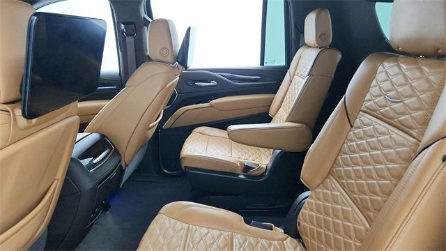 2024 Cadillac Escalade ESV Premium Luxury