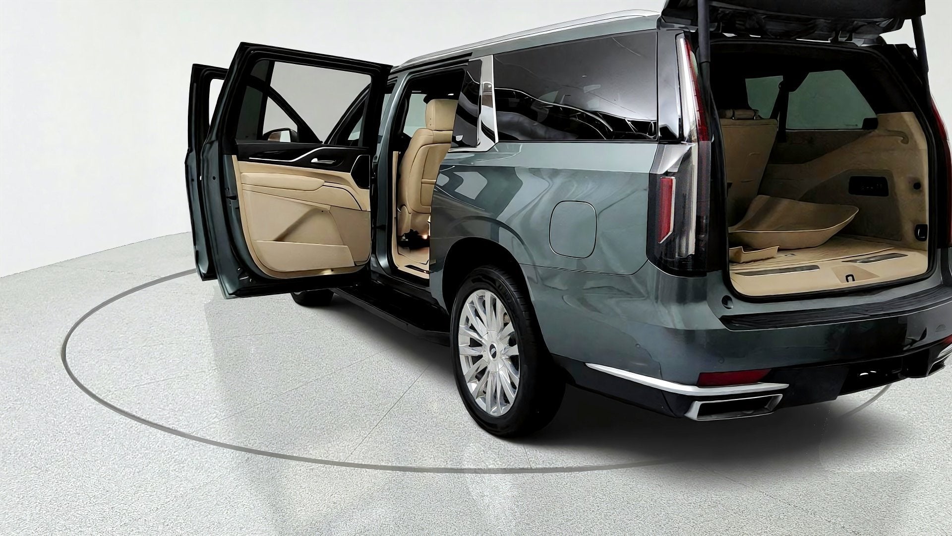 2024 Cadillac Escalade ESV Premium Luxury