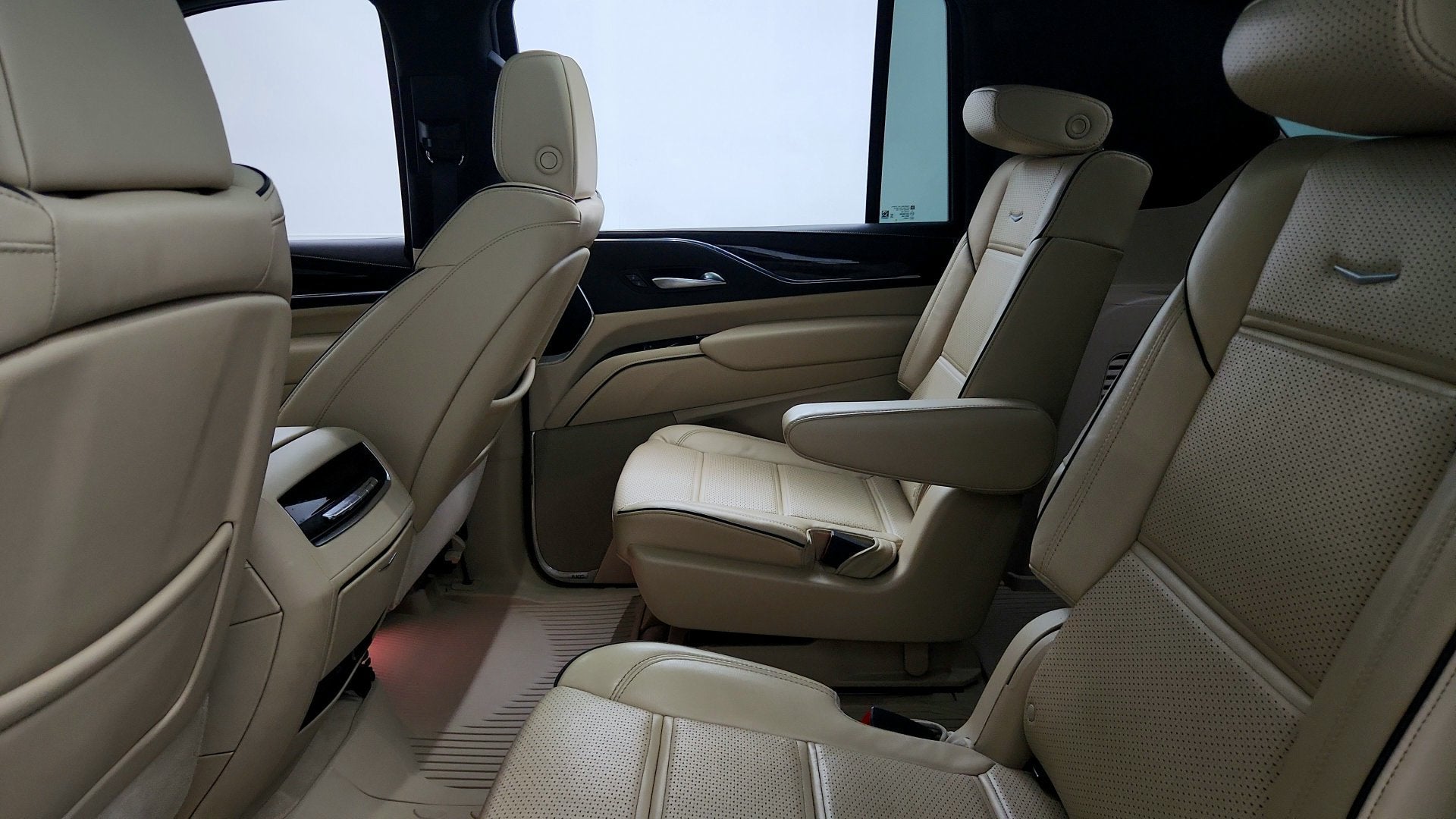 2024 Cadillac Escalade ESV Premium Luxury