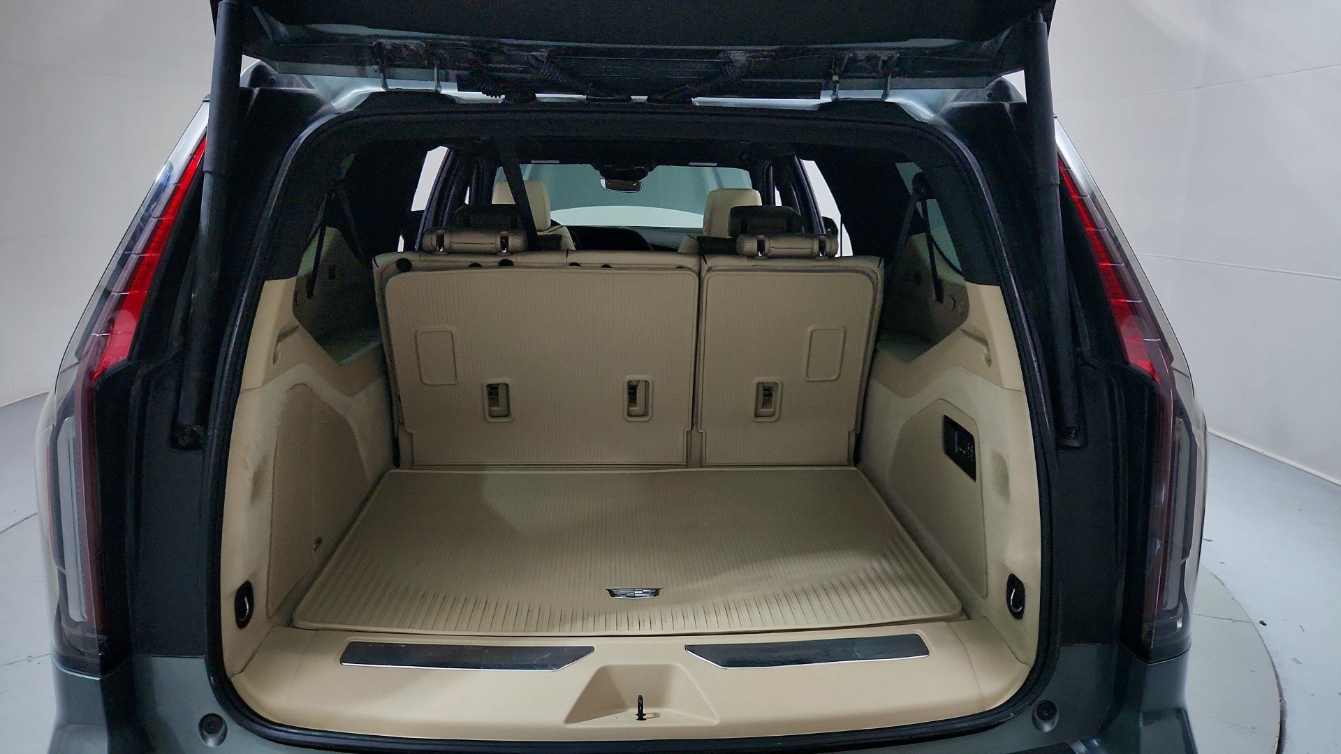 2024 Cadillac Escalade ESV Premium Luxury