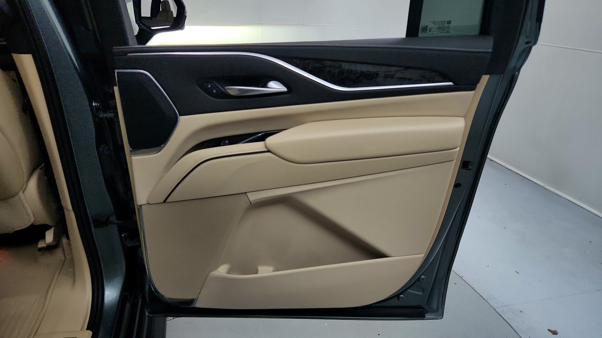 2024 Cadillac Escalade ESV Premium Luxury