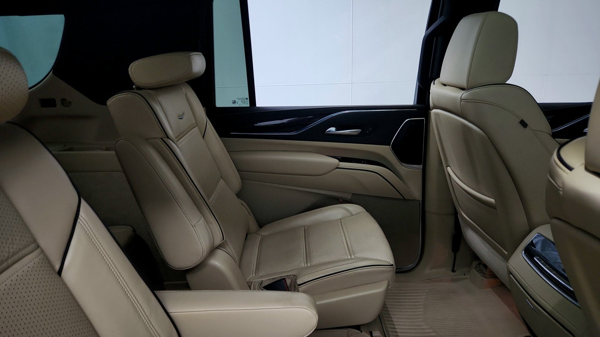 2024 Cadillac Escalade ESV Premium Luxury