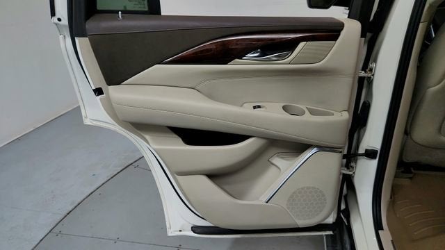 2015 Cadillac Escalade Luxury