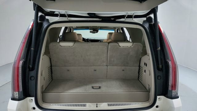 2015 Cadillac Escalade Luxury