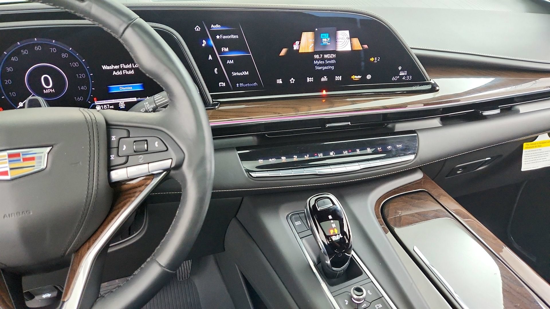 2023 Cadillac Escalade ESV 4WD Sport Platinum