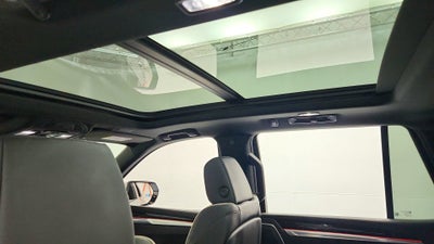 2025 Cadillac Escalade Premium Luxury