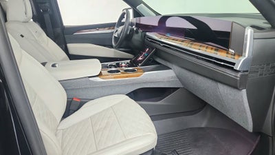 2025 Cadillac Escalade Sport Platinum