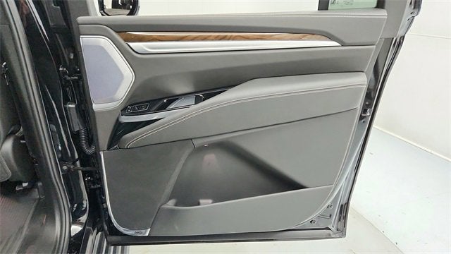 2025 Cadillac Escalade ESV Sport Platinum