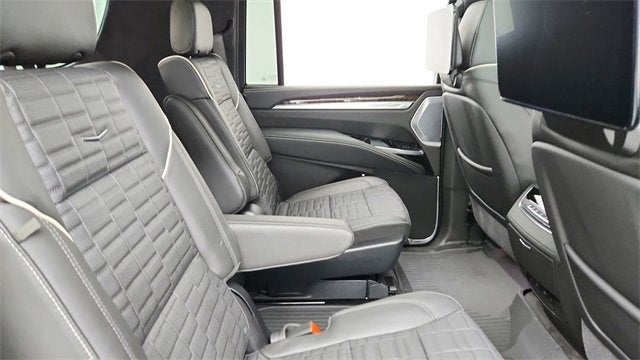 2025 Cadillac Escalade ESV Sport Platinum