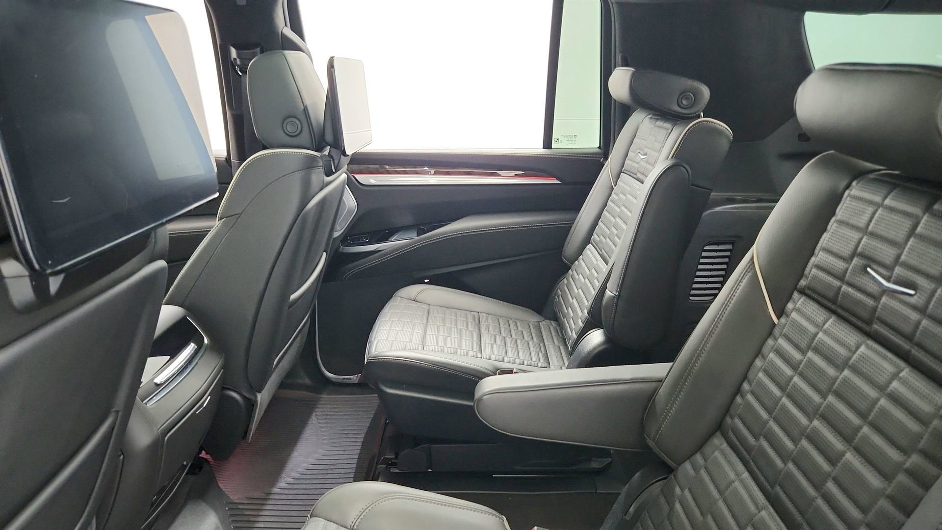 2025 Cadillac Escalade ESV Sport Platinum