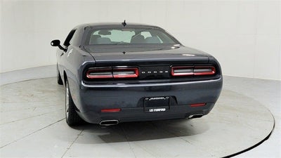 2017 Dodge Challenger SXT