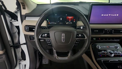 2023 Lincoln Nautilus Standard