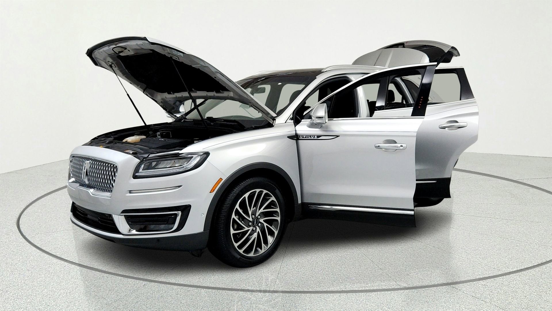 2019 Lincoln Nautilus Reserve