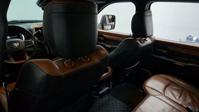 2023 RAM 3500 Limited Longhorn Crew Cab 4x4 8' Box