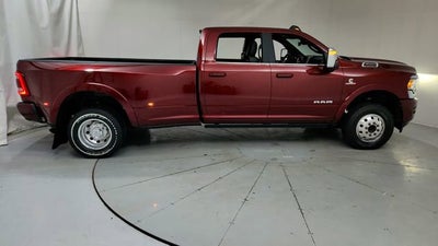 2023 RAM 3500 Limited Longhorn Crew Cab 4x4 8' Box