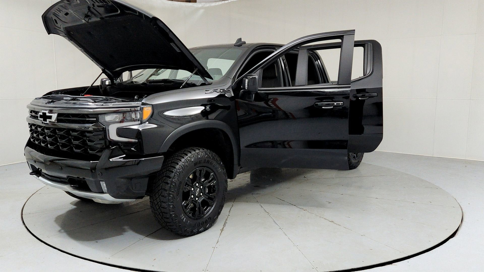 2025 Chevrolet Silverado 1500 ZR2