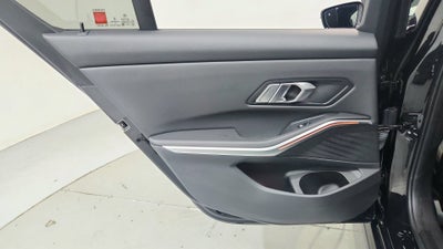 2022 BMW 330i xDrive