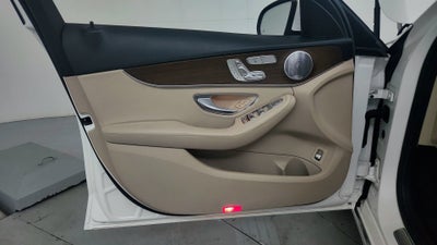 2019 Mercedes-Benz C 300 4MATIC®
